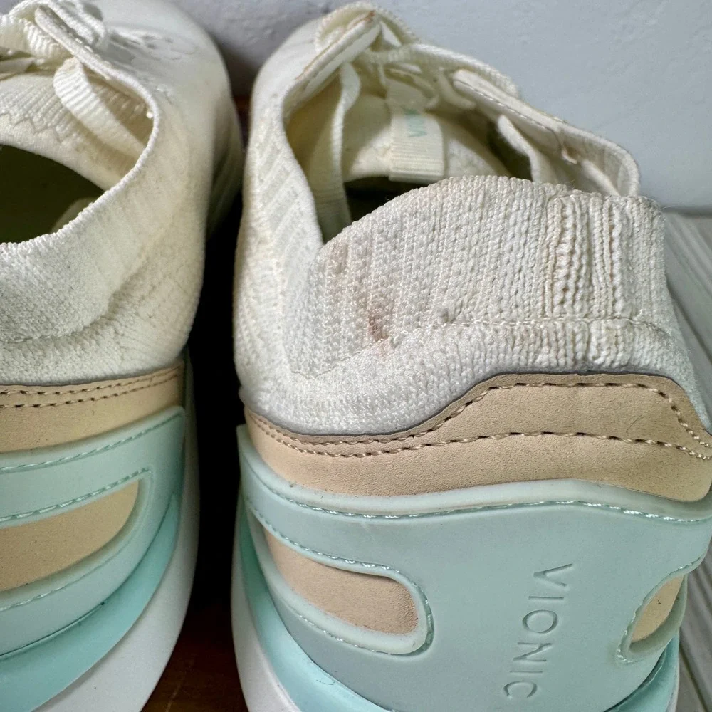 Vionic Embolden Core Spring 1‎ Marshmallow Women's Size 9